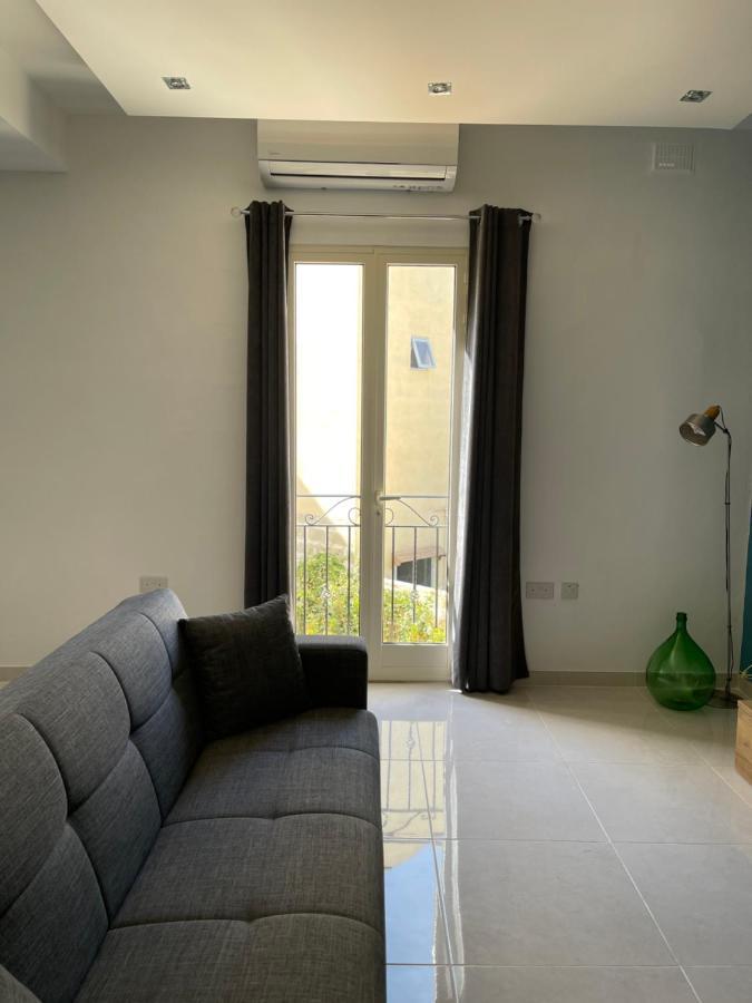 Sunset Modern Apt Near The Beach Birżebbuġa Exteriör bild